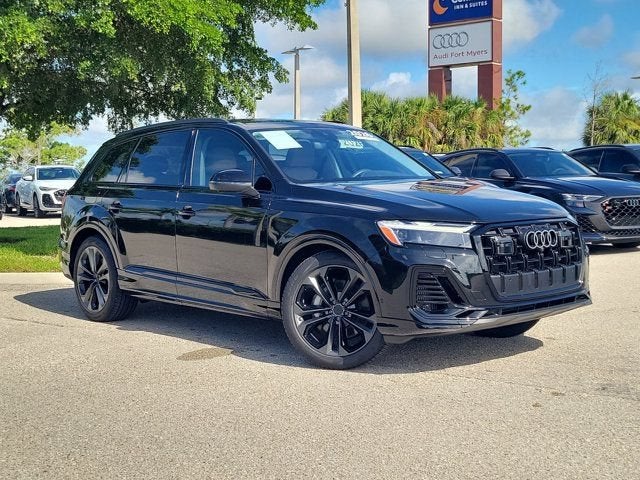 2026 Audi Q7 55 Premium Plus
