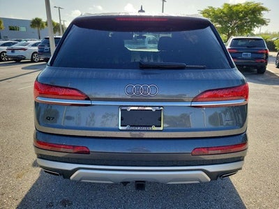 2025 Audi Q7 55 Premium Plus