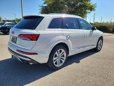 2025 Audi Q7 55 Premium Plus