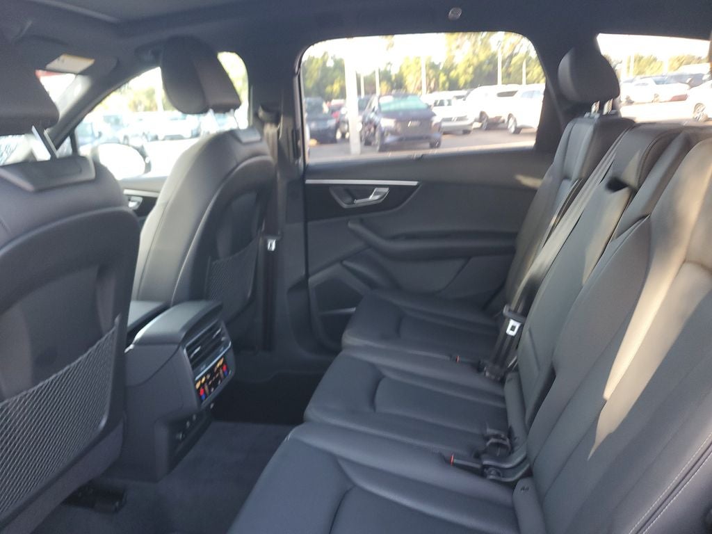 2025 Audi Q7 55 Premium Plus quattro