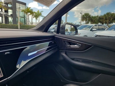 2021 Audi Q7 55 Premium Plus