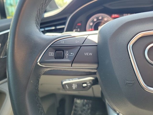 2023 Audi Q7 55 Premium Plus