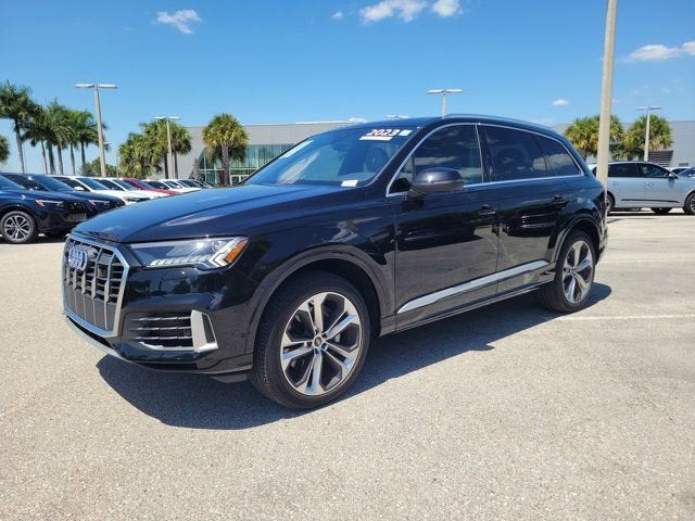 2023 Audi Q7 55 Premium Plus