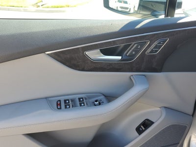 2023 Audi Q7 55 Premium Plus quattro