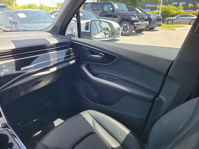 2023 Audi Q7 55 Premium Plus