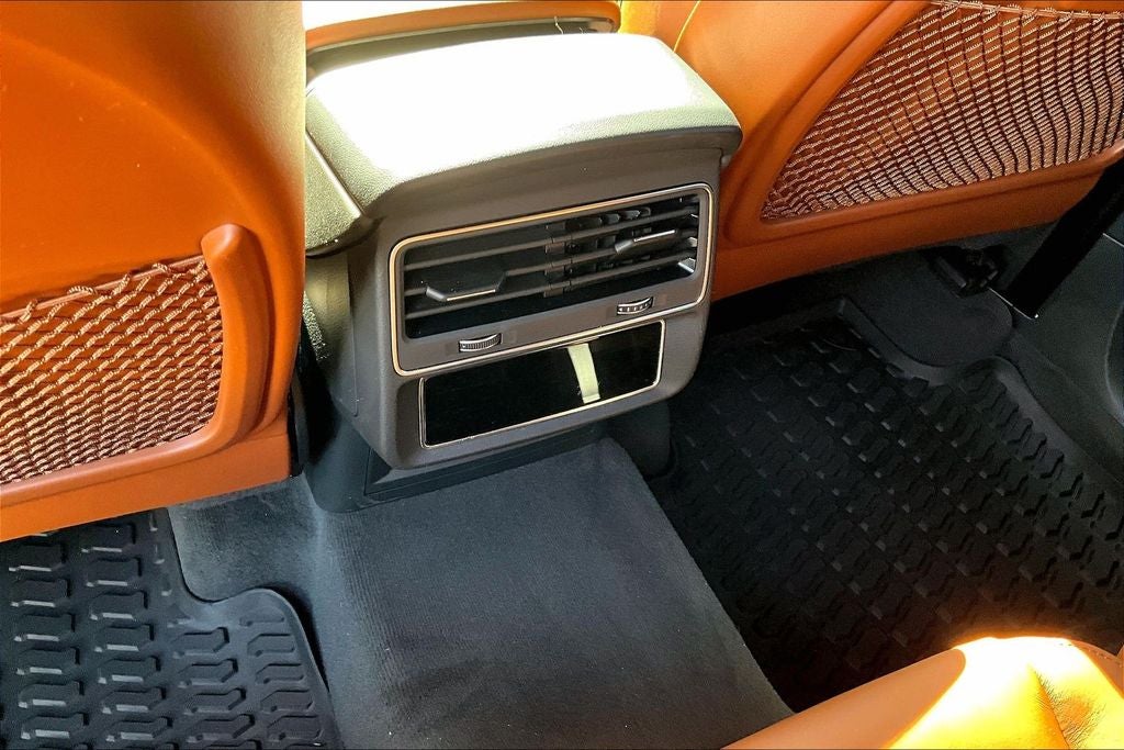 2025 Audi Q7 55 Prestige quattro