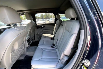 2023 Audi Q7 55 Prestige quattro