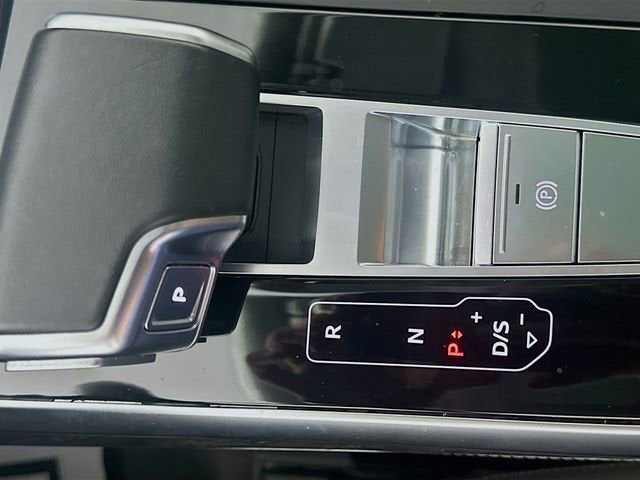 2021 Audi Q7 Prestige