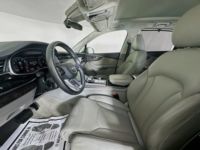 2021 Audi Q7 Prestige