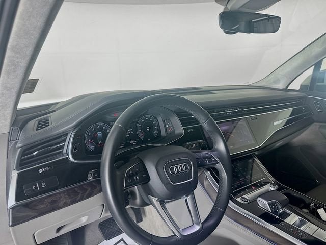 2021 Audi Q7 Prestige
