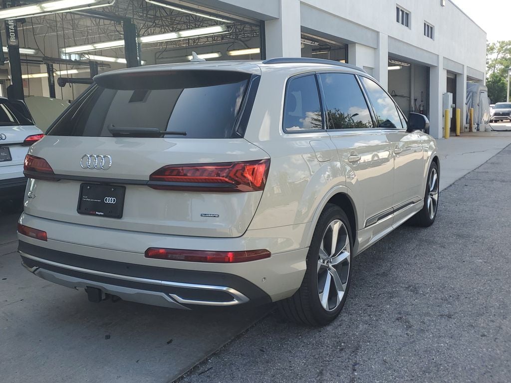 2023 Audi Q7 55 Prestige quattro
