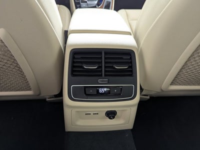 2023 Audi A4 Sedan Premium Plus 40 TFSI quattro