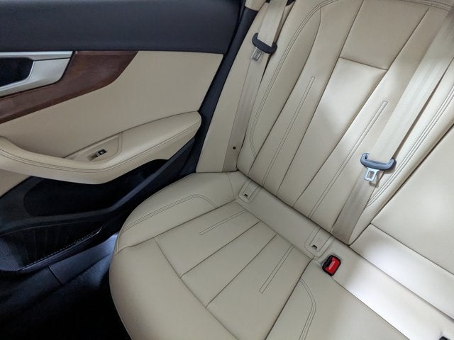 2023 Audi A4 Sedan Premium Plus 40 TFSI quattro