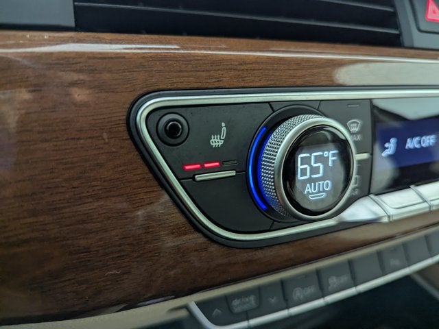 2023 Audi A4 Sedan Premium Plus 40 TFSI quattro