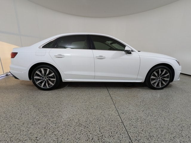 2023 Audi A4 Sedan Premium Plus 40 TFSI quattro