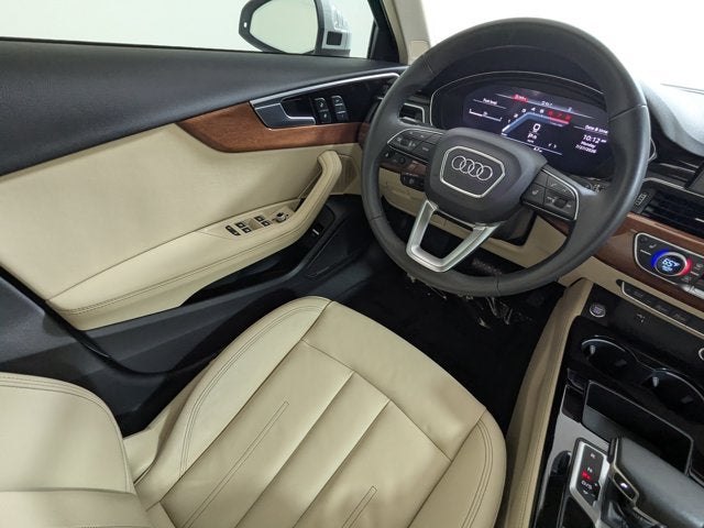 2023 Audi A4 Sedan Premium Plus 40 TFSI quattro
