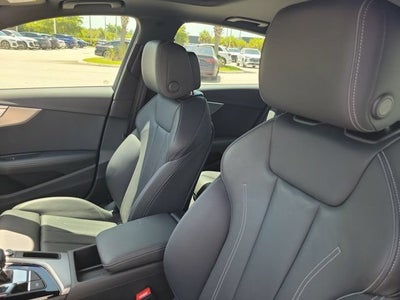 2023 Audi A4 45 S line Premium Plus