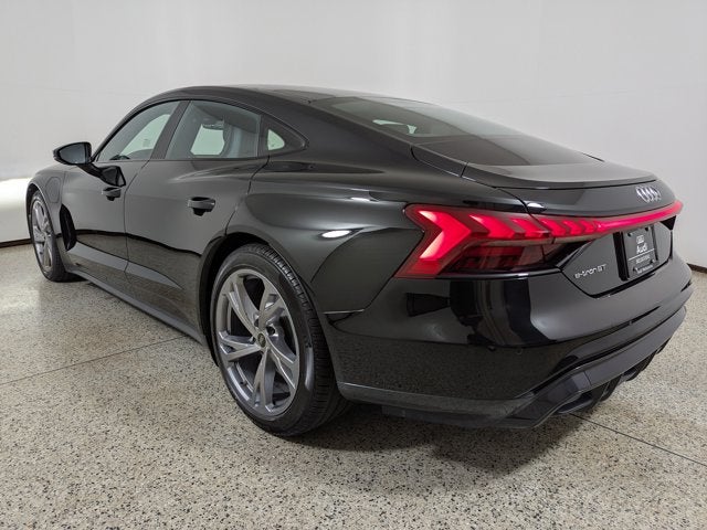 2023 Audi e-tron GT Premium Plus quattro
