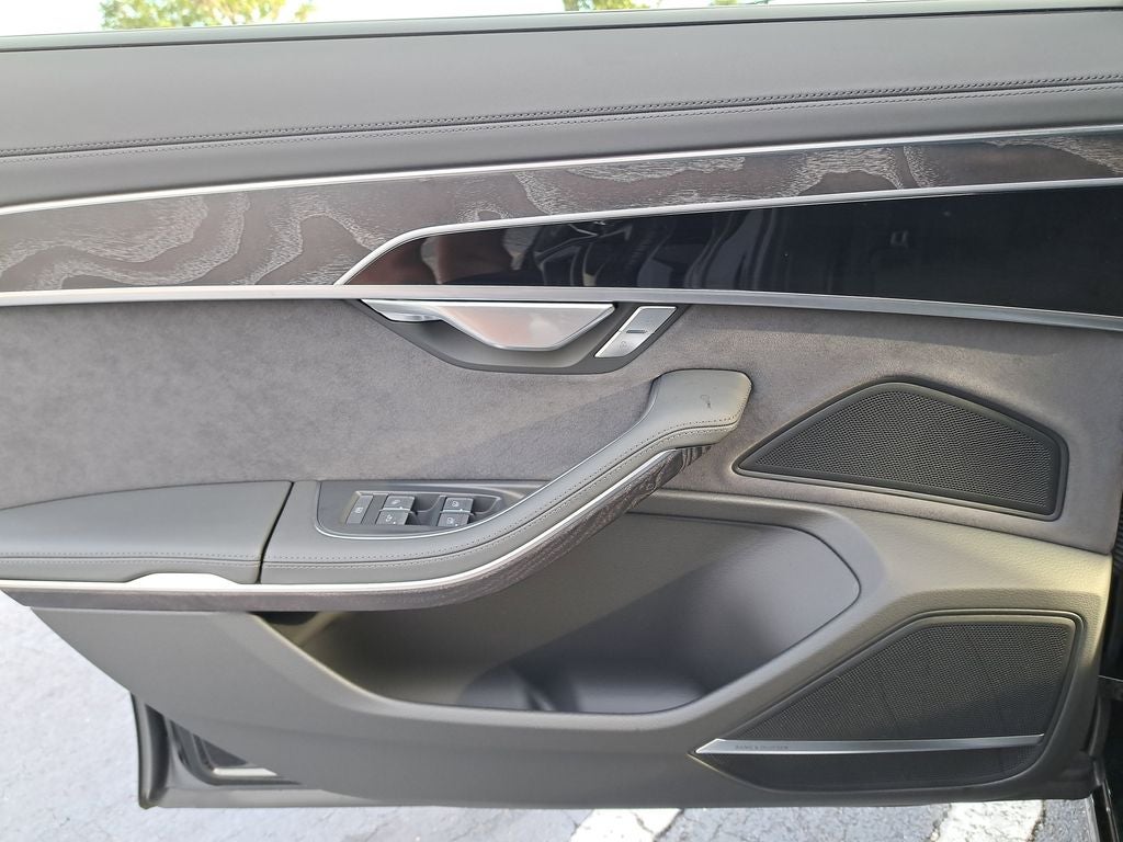 2025 Audi A8 L 55 quattro