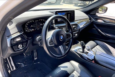 2022 BMW 5 Series M550i xDrive
