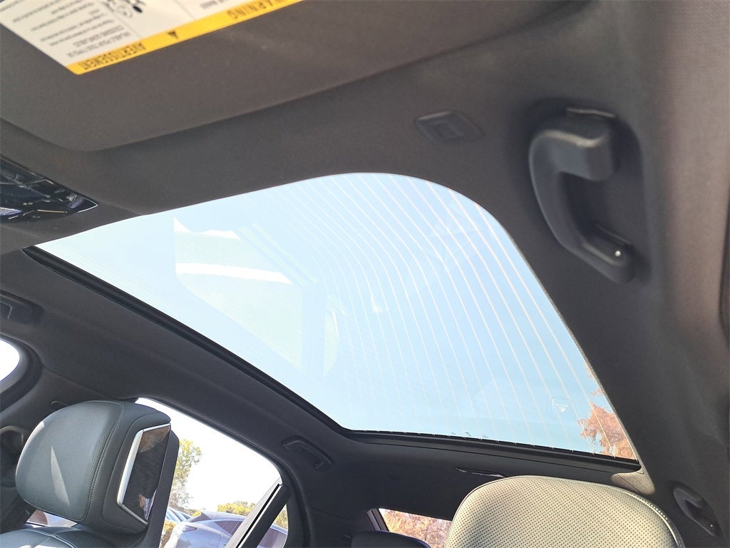 2023 BMW 7 Series 740i