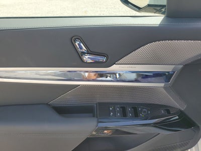 2026 BMW 7 Series 740i