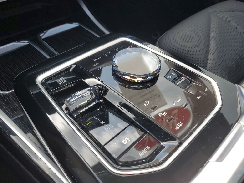 2026 BMW 7 Series 740i