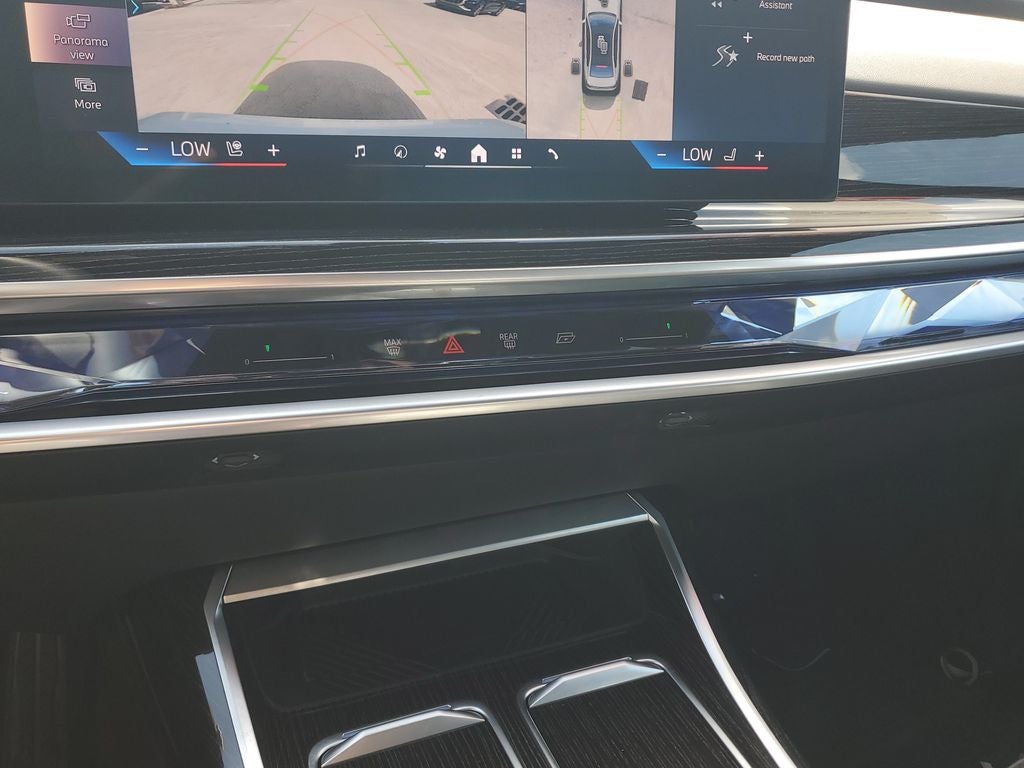 2026 BMW 7 Series 740i