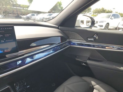 2026 BMW 7 Series 740i