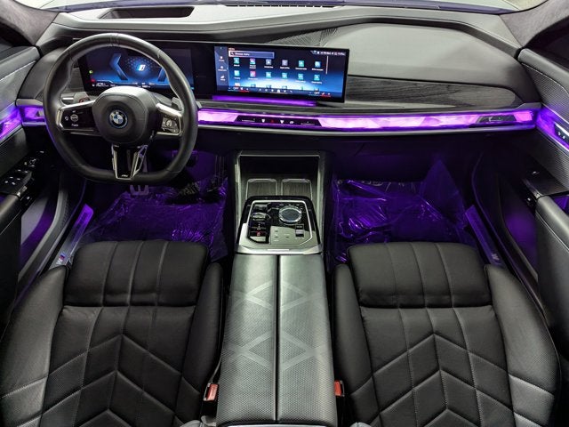 2024 BMW 7 Series 750e xDrive Plug-In Hybrid