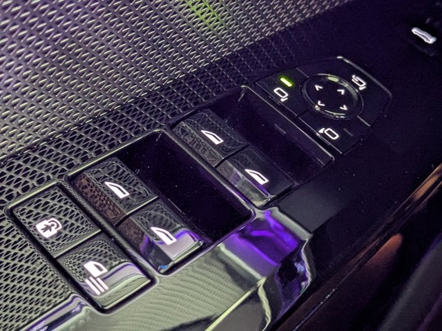 2024 BMW 7 Series 750e xDrive Plug-In Hybrid