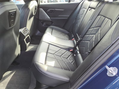 2025 BMW 5 Series 530i