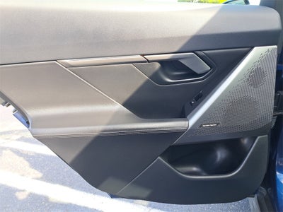 2025 BMW 5 Series 530i