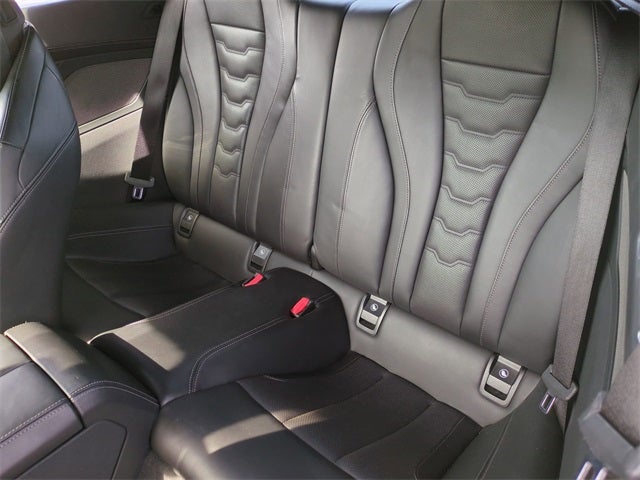 2025 BMW 8 Series 840i