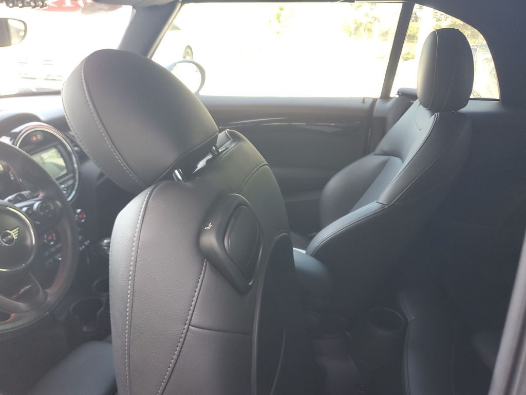 2019 MINI Cooper S Signature