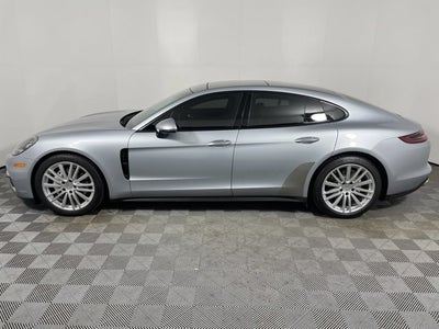2020 Porsche Panamera Base