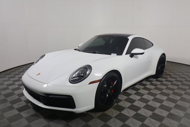 2021 Porsche 911 Carrera