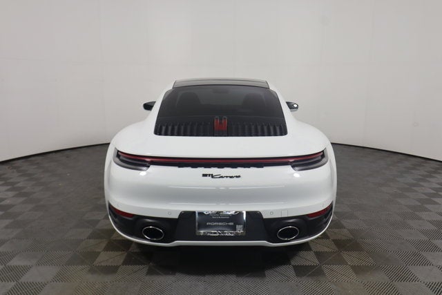 2021 Porsche 911 Carrera