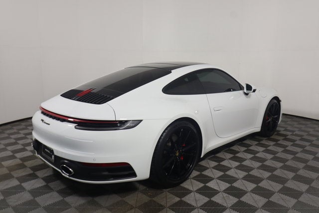 2021 Porsche 911 Carrera