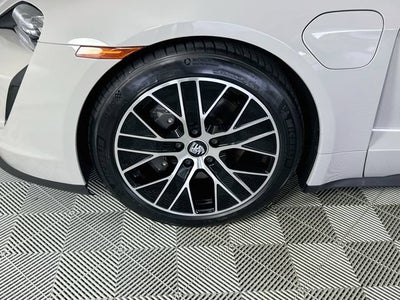 2024 Porsche Taycan Base