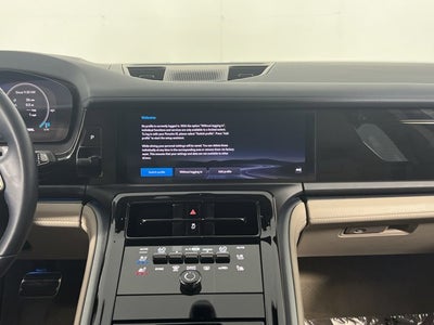 2026 Porsche Panamera 4 AWD