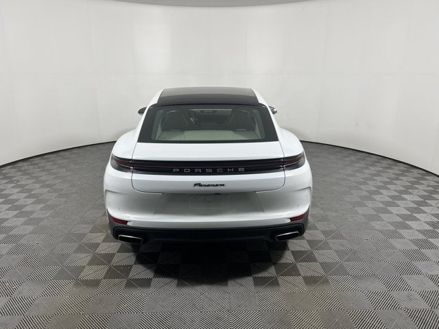 2026 Porsche Panamera 4 AWD