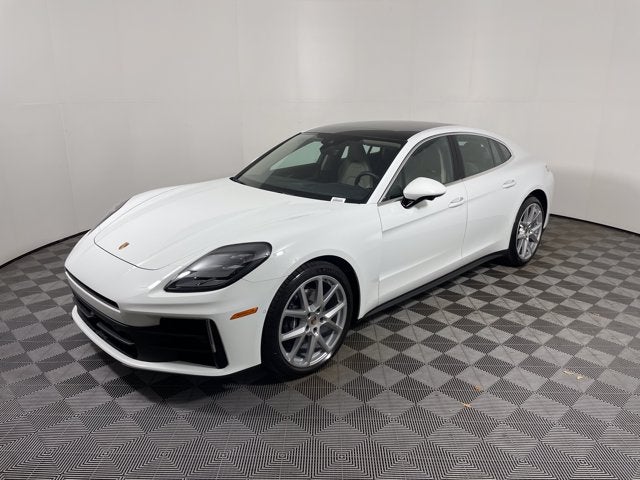 2026 Porsche Panamera 4 AWD