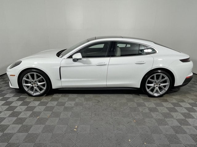 2026 Porsche Panamera Base