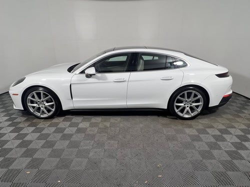 2025 Porsche Panamera Base