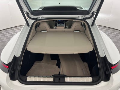 2025 Porsche Panamera Base