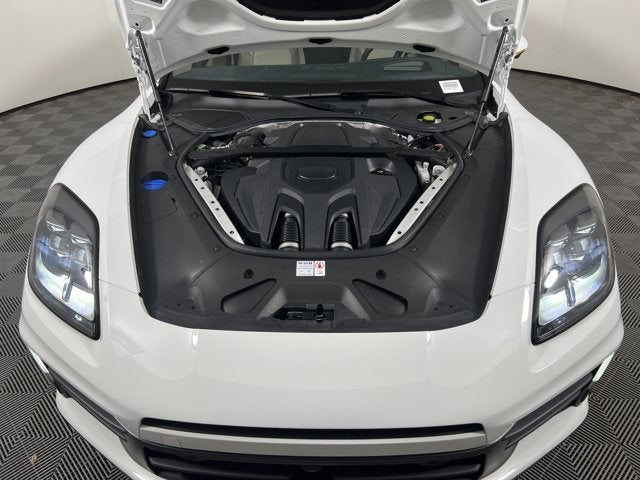 2025 Porsche Panamera Base