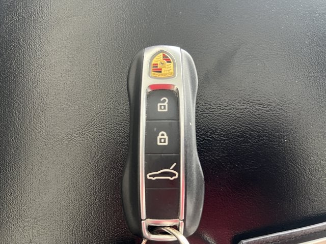 2025 Porsche Panamera Base