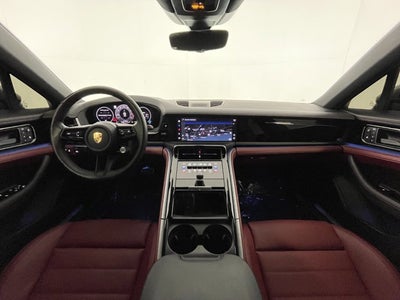 2025 Porsche Panamera Base