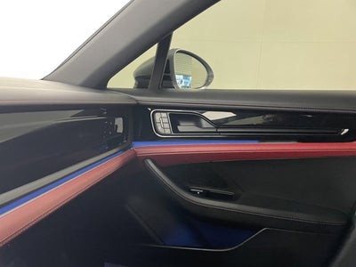 2025 Porsche Panamera Base